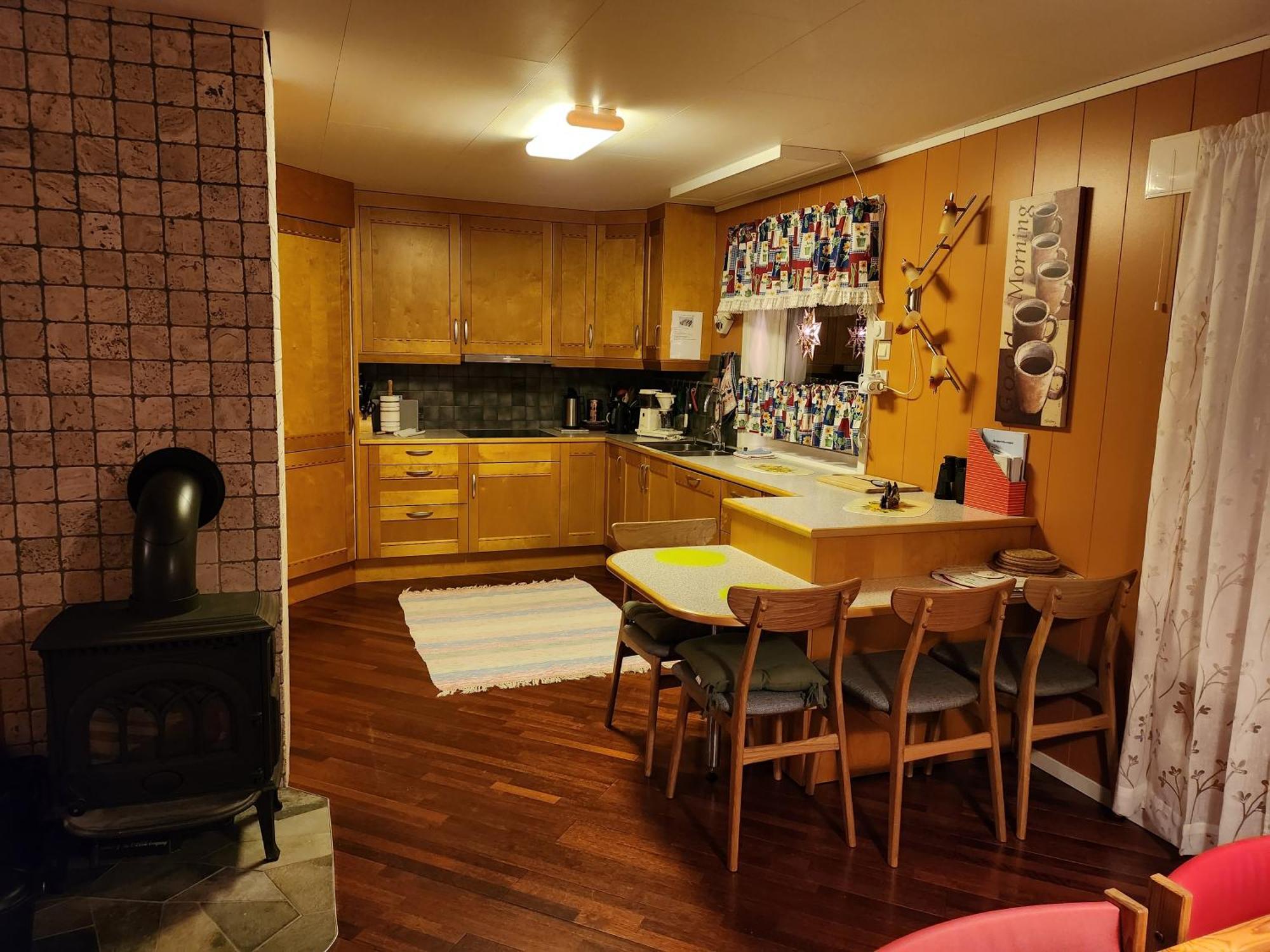 Tromtind Lodge トロムソ エクステリア 写真